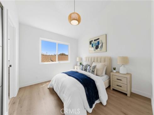 204  Lincoln Ave  , Huntington Beach, CA