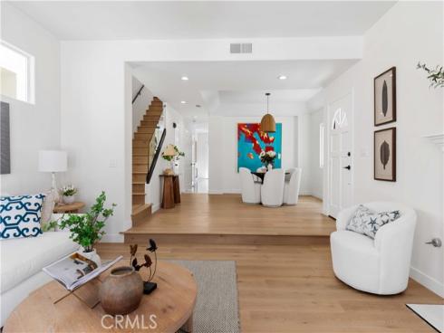 204  Lincoln Ave  , Huntington Beach, CA