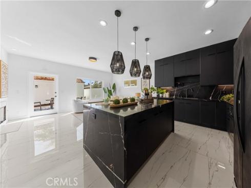 204  Lincoln Ave  , Huntington Beach, CA