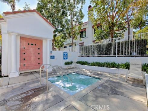 19451  Pompano Lane  110  Lane, Huntington Beach, CA