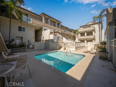 1516  Pacific Coast  101 , Huntington Beach, CA