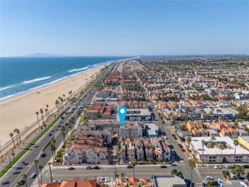 1516  Pacific Coast  101 , Huntington Beach, CA