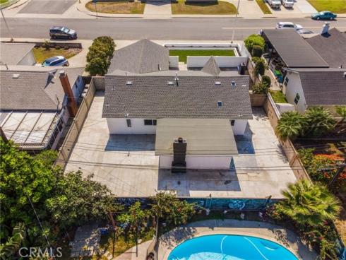 8171  Holland   Drive, Huntington Beach, CA