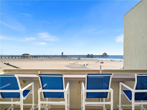 711  Pacific Coast  330 , Huntington Beach, CA