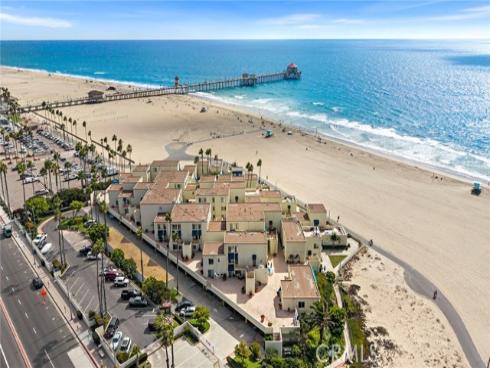 711  Pacific Coast  330 , Huntington Beach, CA