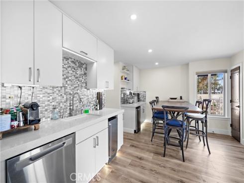 711  Pacific Coast  330 , Huntington Beach, CA