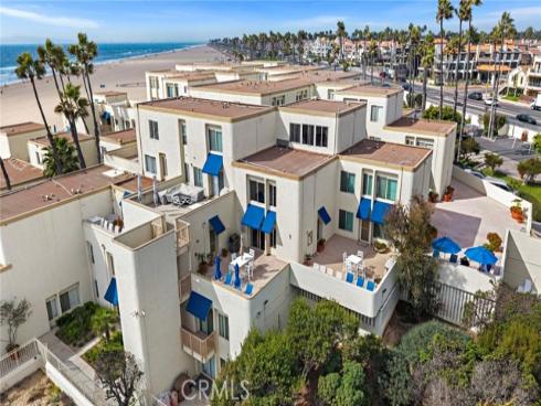 711  Pacific Coast  330 , Huntington Beach, CA