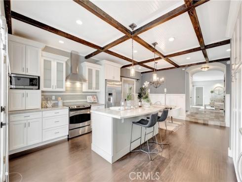 621  8th   Street, Huntington Beach, CA