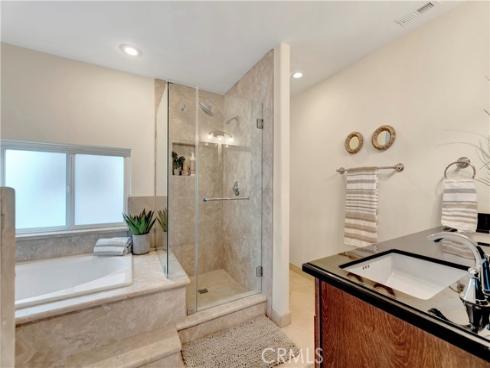 621  8th   Street, Huntington Beach, CA