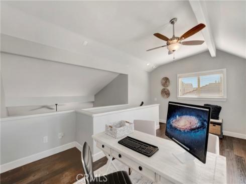 621  8th   Street, Huntington Beach, CA