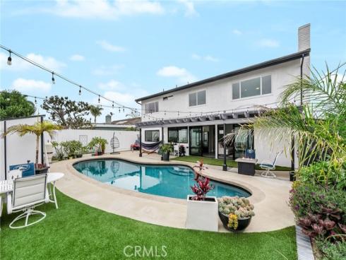 6611  Crista Palma  , Huntington Beach, CA