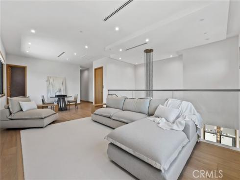 1828  Pine  , Huntington Beach, CA