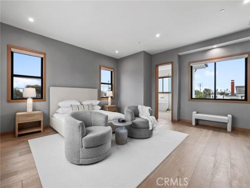 1828  Pine  , Huntington Beach, CA