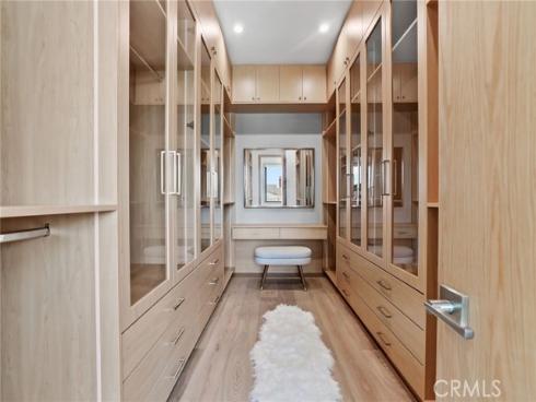 1828  Pine  , Huntington Beach, CA