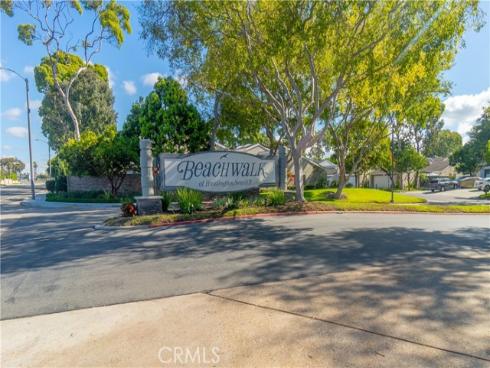 19748  Shorecliff  , Huntington Beach, CA