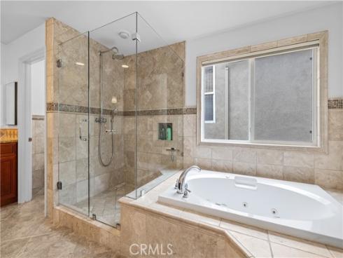 513  Pecan Ave  , Huntington Beach, CA