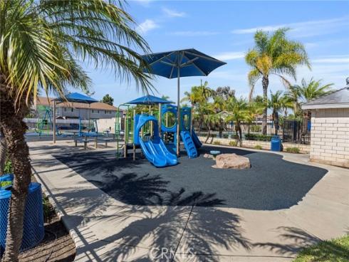 9831  Continental Dr.  , Huntington Beach, CA