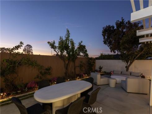 17231  Lido Ln  , Huntington Beach, CA