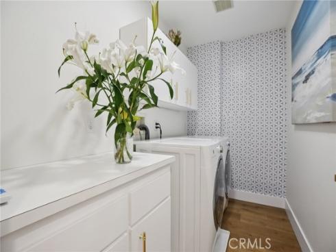 16542  Los Verdes   Lane, Huntington Beach, CA