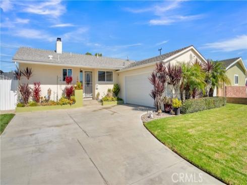 5131  Skylark  , Huntington Beach, CA