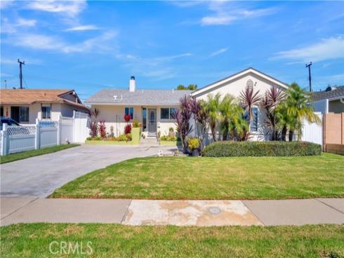 5131  Skylark  , Huntington Beach, CA