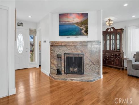 5131  Skylark  , Huntington Beach, CA