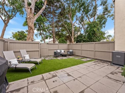 19662  Stern Lane  , Huntington Beach, CA