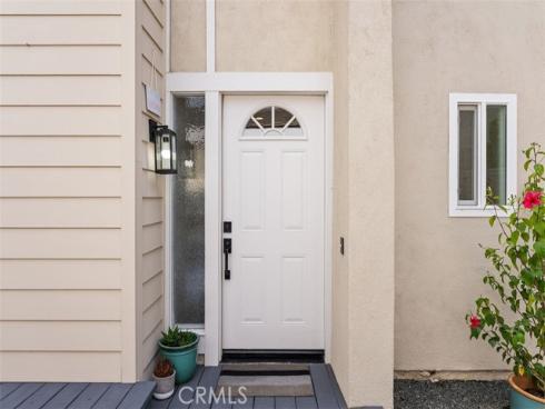 19662  Stern Lane  , Huntington Beach, CA