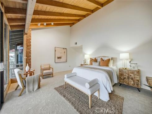 16611  Carousel   Lane, Huntington Beach, CA