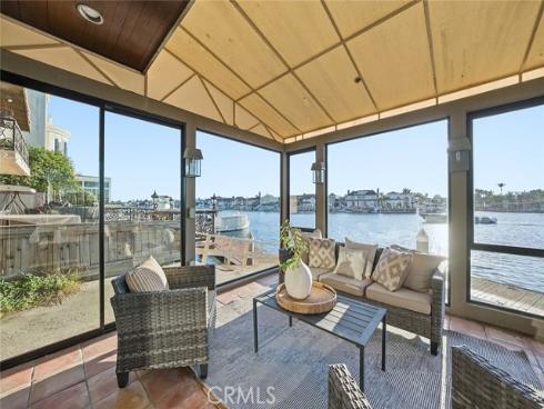 16611  Carousel   Lane, Huntington Beach, CA