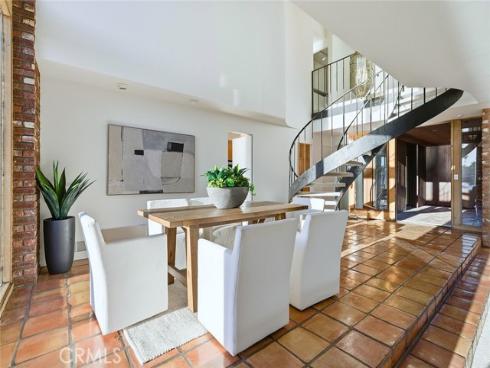 16611  Carousel   Lane, Huntington Beach, CA