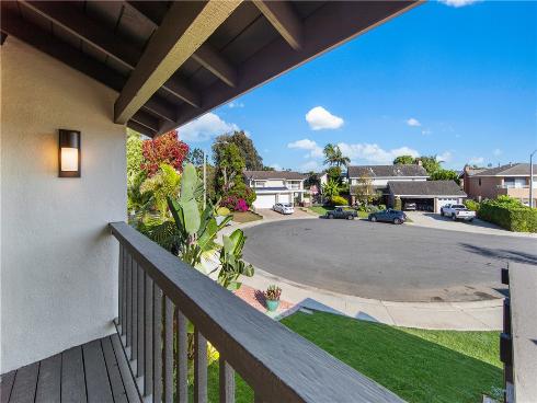 19321  Manor Point   Circle, Huntington Beach, CA