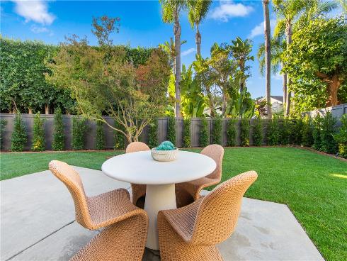 19321  Manor Point   Circle, Huntington Beach, CA