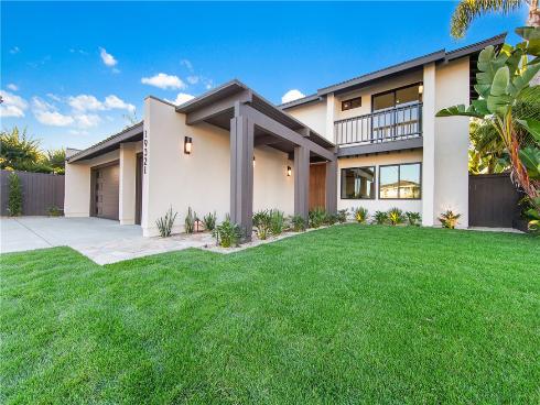 19321  Manor Point   Circle, Huntington Beach, CA