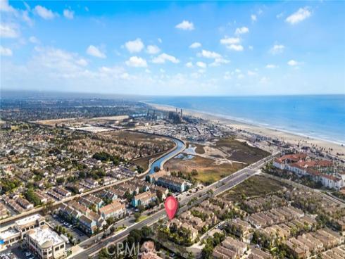 7993  Aldea   Circle, Huntington Beach, CA