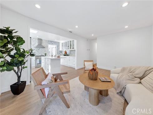 302  Cleveland  , Huntington Beach, CA