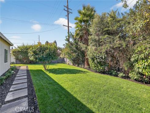 302  Cleveland  , Huntington Beach, CA