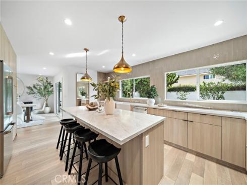 5262  Glenroy Dr  , Huntington Beach, CA