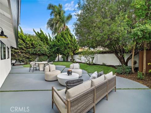 5262  Glenroy Dr  , Huntington Beach, CA