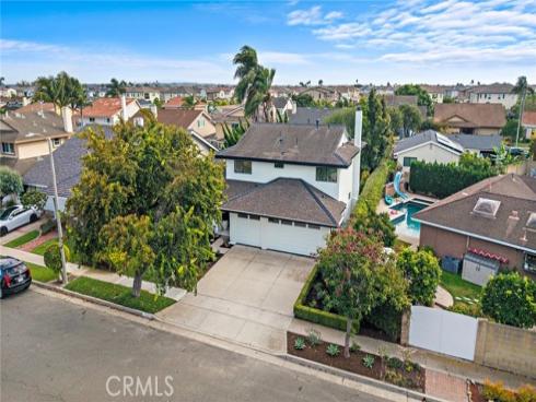 5262  Glenroy Dr  , Huntington Beach, CA