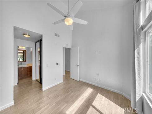 2000  Pacific Coast Hwy  309 , Huntington Beach, CA