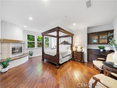 19731  Estate Circle  , Huntington Beach, CA