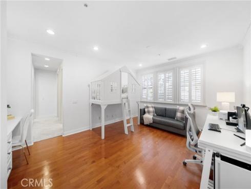 19731  Estate Circle  , Huntington Beach, CA