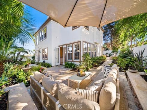 19731  Estate Circle  , Huntington Beach, CA