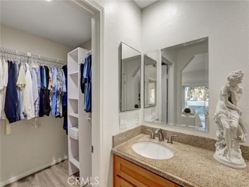7262  Yellowtail Drive #206  , Huntington Beach, CA