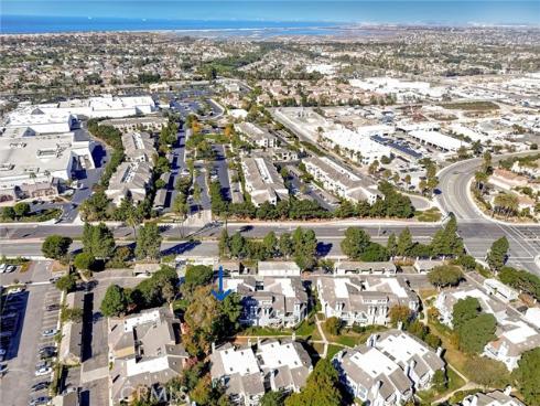 7262  Yellowtail Drive #206  , Huntington Beach, CA