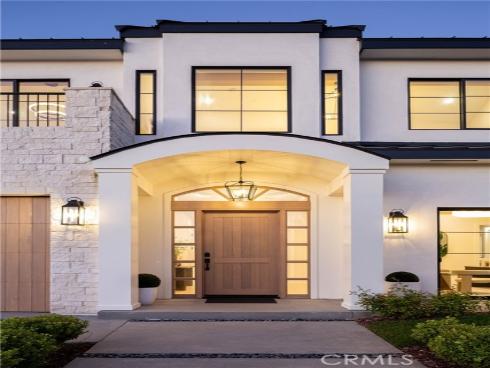 9121  Christine   Drive, Huntington Beach, CA