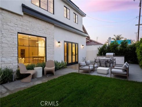 9121  Christine   Drive, Huntington Beach, CA