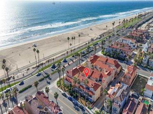 2000  Pacific Coast  103  Highway, Huntington Beach, CA