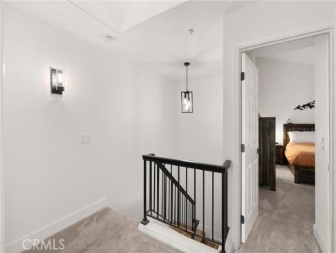 19172  Holly  D  Lane, Huntington Beach, CA